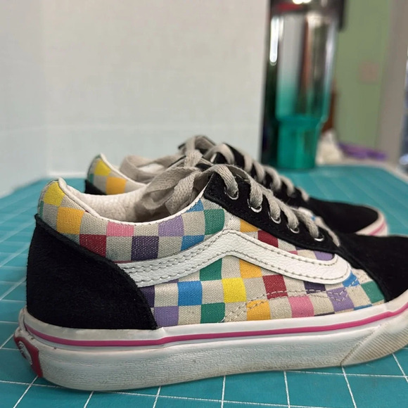 Vans Missy Old Skool Multi color Rainbow Checkered Skate Shoes US Kids Size 1 - Picture 2 of 7